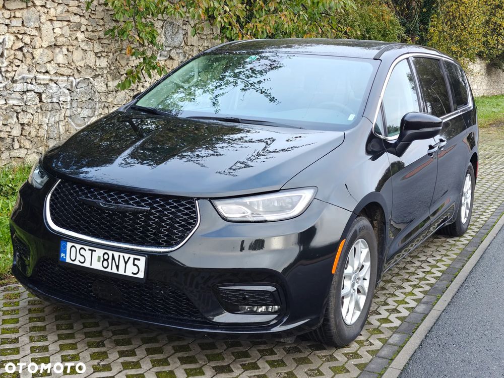 Chrysler Pacifica - 7