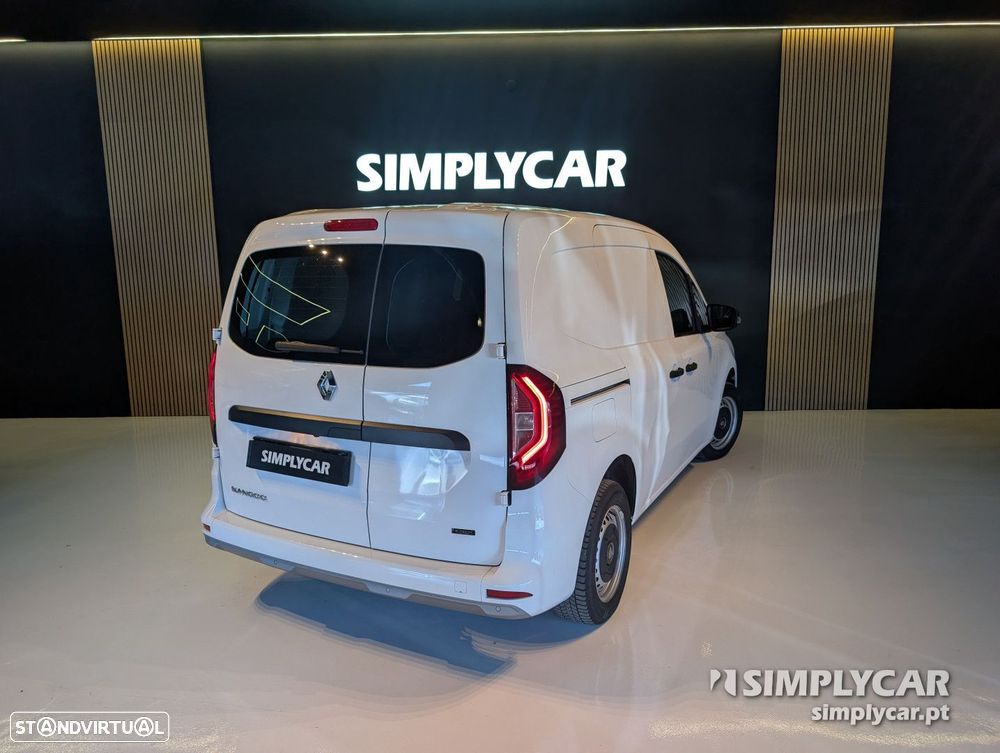 Renault Kangoo E-Tech - 4