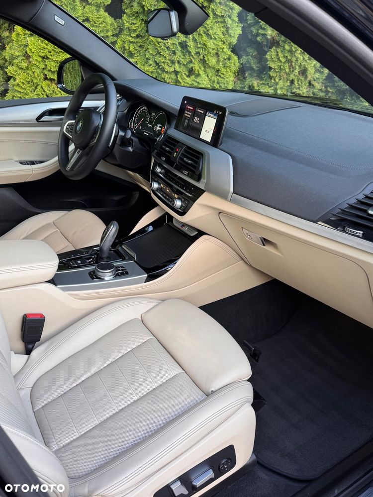 BMW X4 - 10
