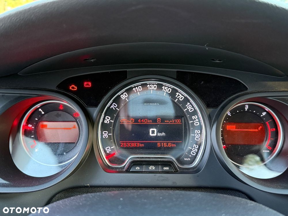 Citroën C5 2.0 HDi Exclusive - 21