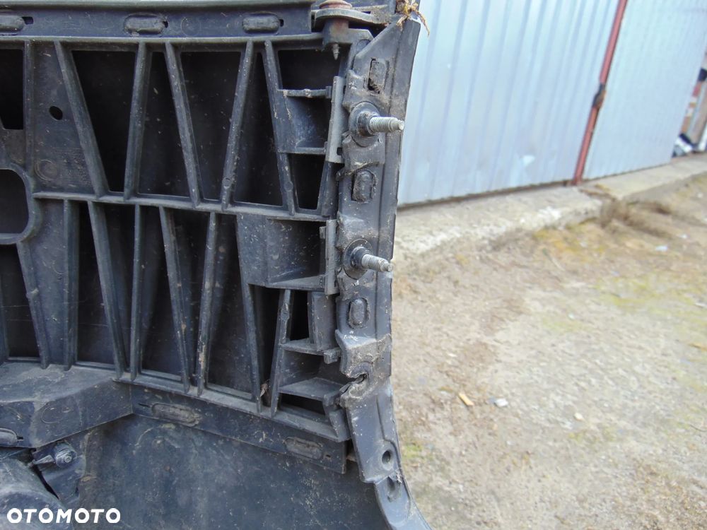 Zderzak przedni przód Audi A6 C5 FL lift 01-05r - 34