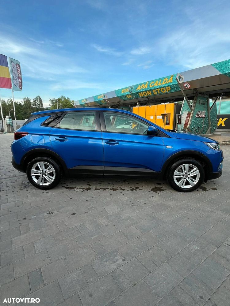 Opel Grandland X 1.2 Turbo ecoTEC START/STOP Design Line - 2