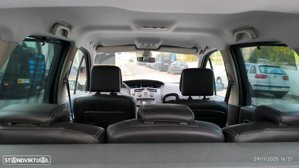 Renault Scénic 1.5 dCi Dynamique S - 9