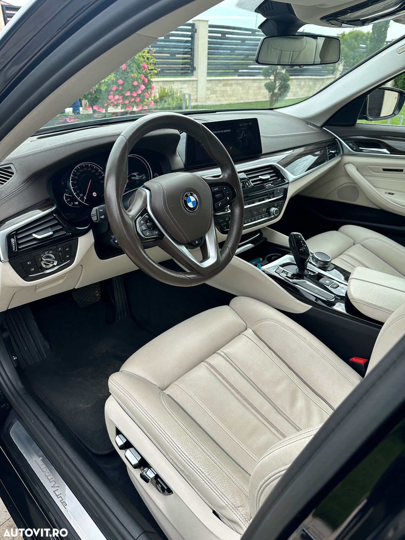 BMW Seria 5 530d xDrive AT - 14