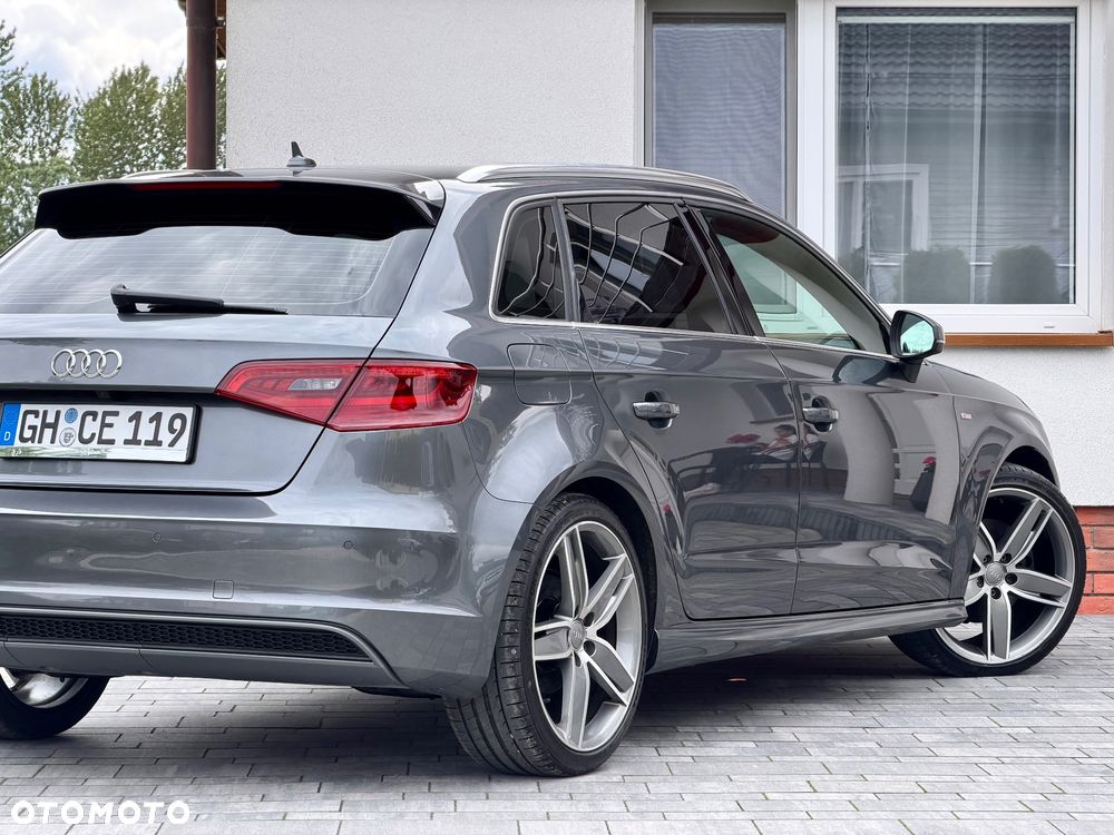 Audi A3 Sportback 2.0 TDI (clean diesel) quattro S tronic S line Sportpaket - 14