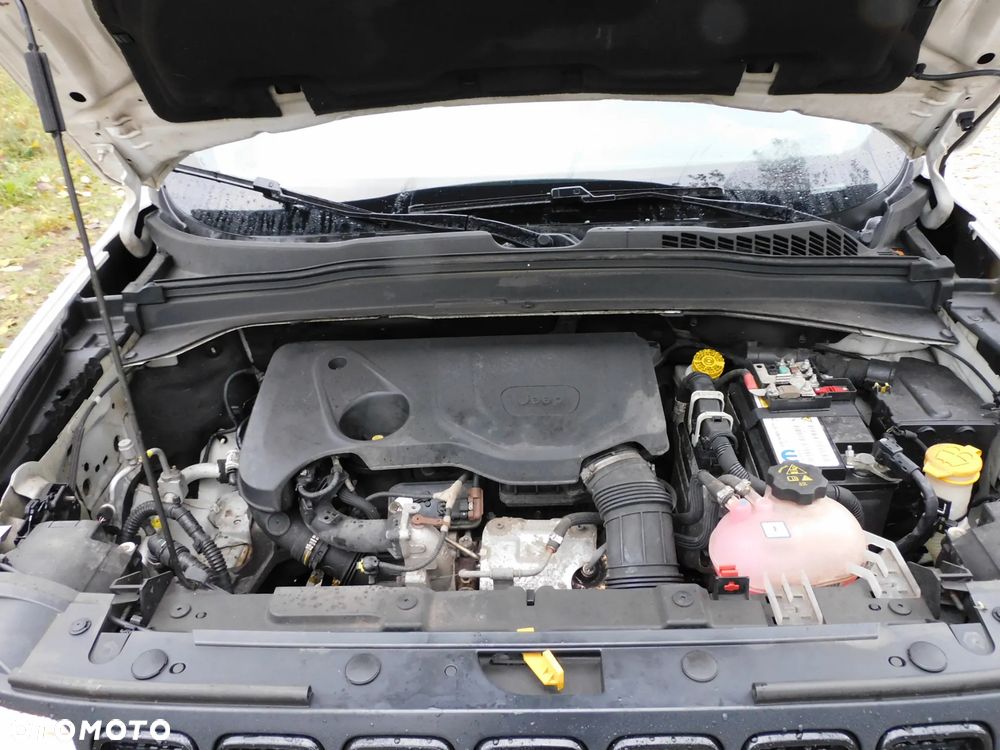Jeep Renegade 1.0 T-GDI 80th Anniversary - 16