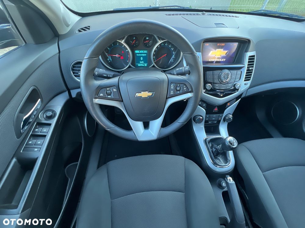 Chevrolet Cruze 1.4T LT+ - 17
