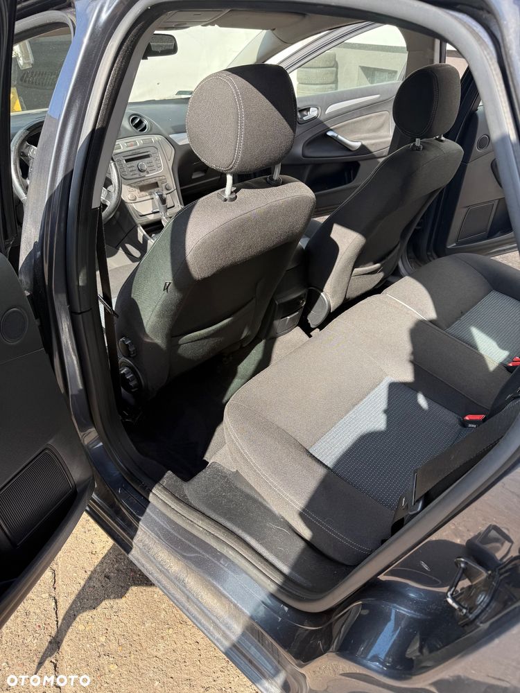 Ford Mondeo 2.0 TDCi S - 9