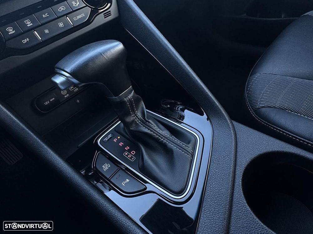 Kia Niro 1.6 GDi PHEV - 29