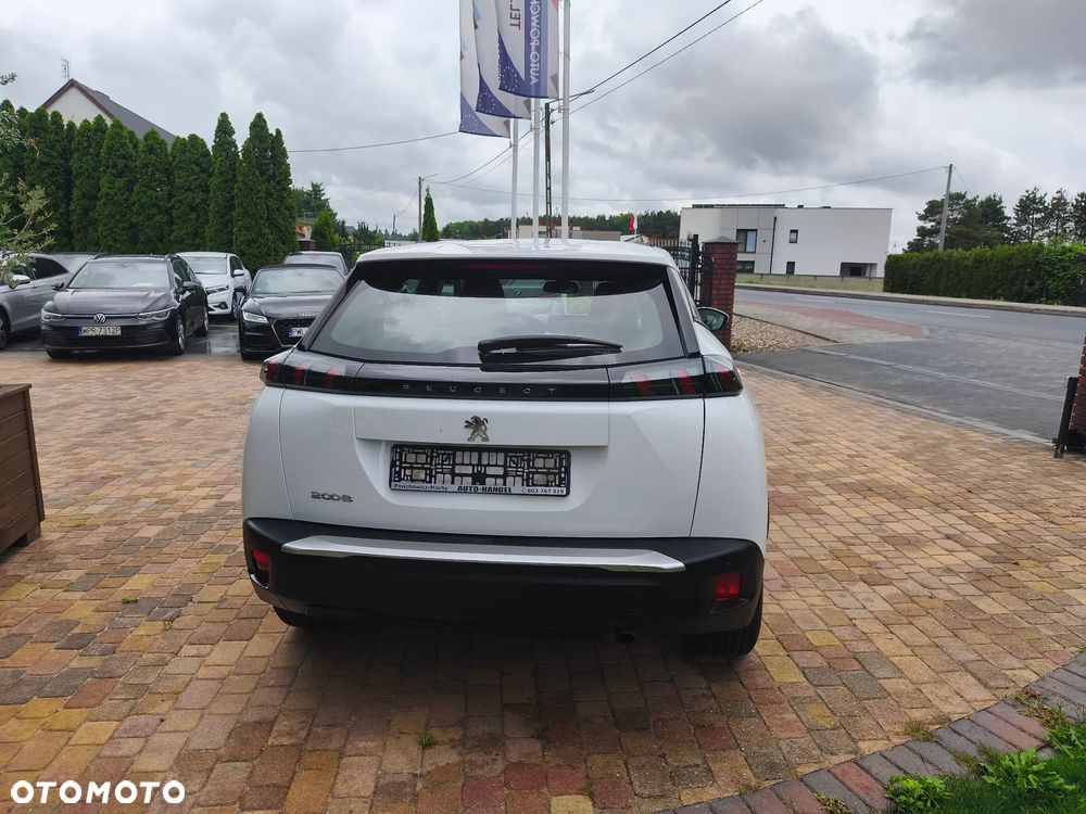 Peugeot 2008 PureTech 100 Active - 6