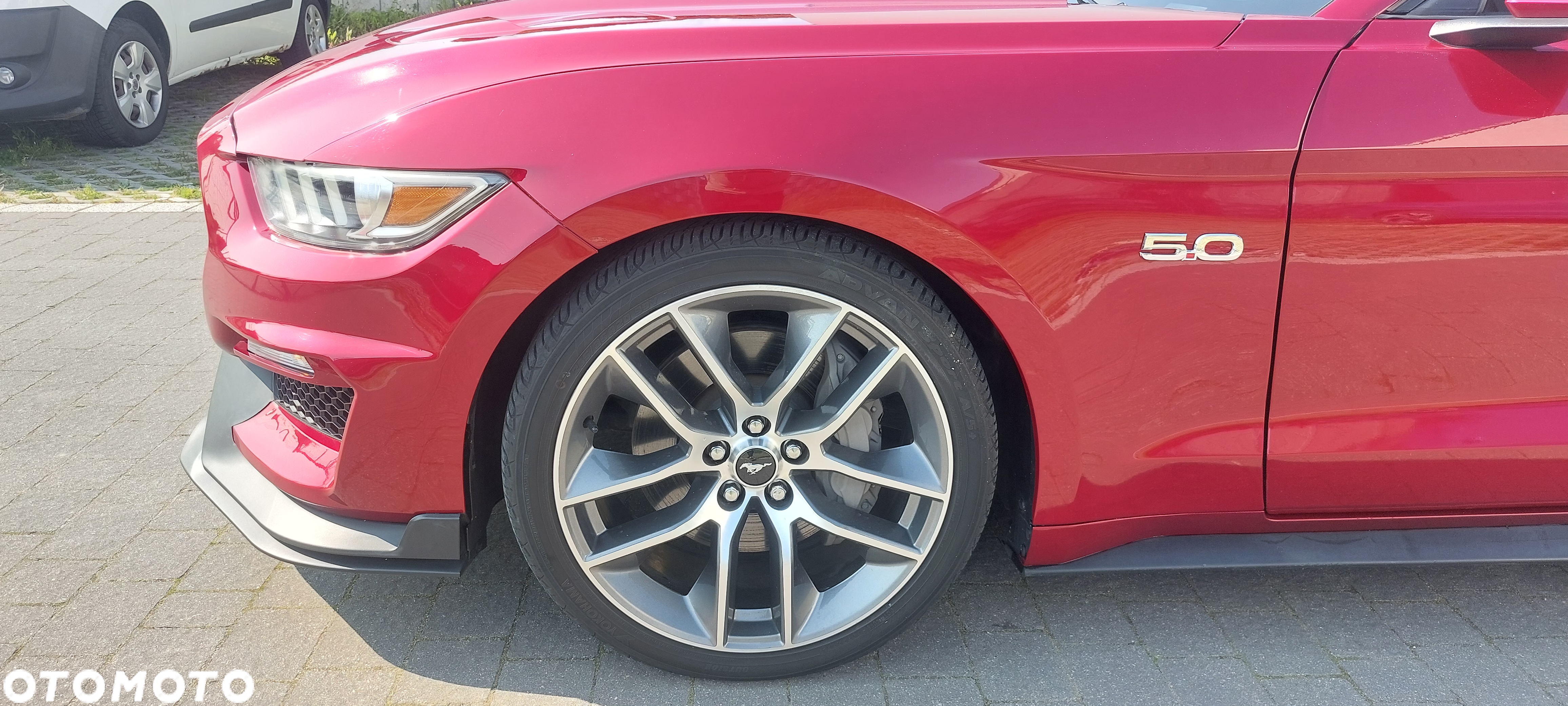 Ford Mustang 5.0 V8 GT - 14