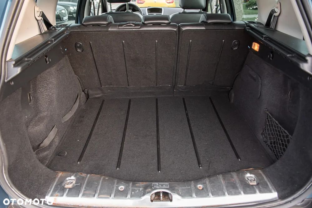 Peugeot 207 120 VTi Premium - 26