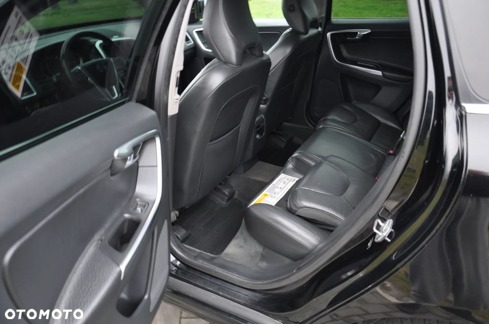 Volvo XC 60 T6 AWD Edition Pro - 8