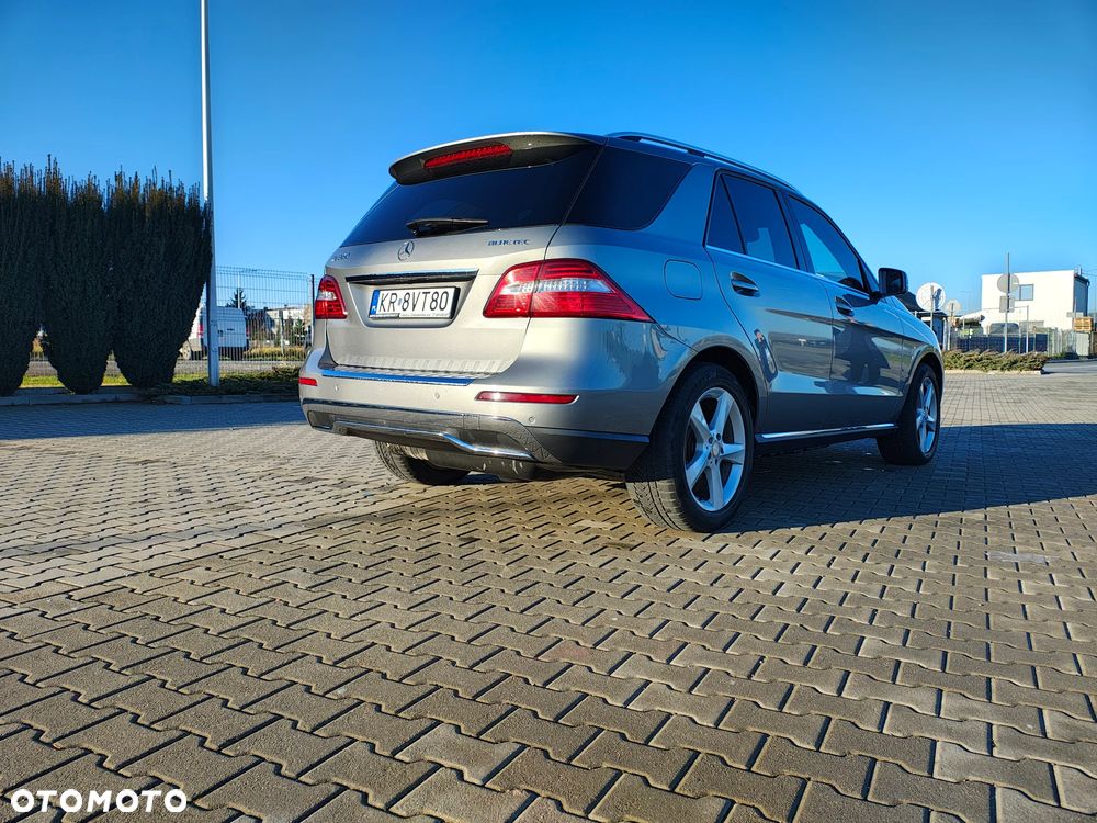 Mercedes-Benz ML 350 BlueTEC 4-Matic - 17