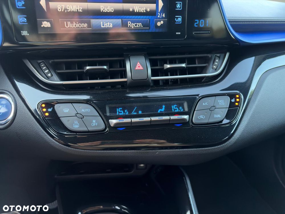 Toyota C-HR 1.8 Hybrid Neon Lime powered by JBL - 23