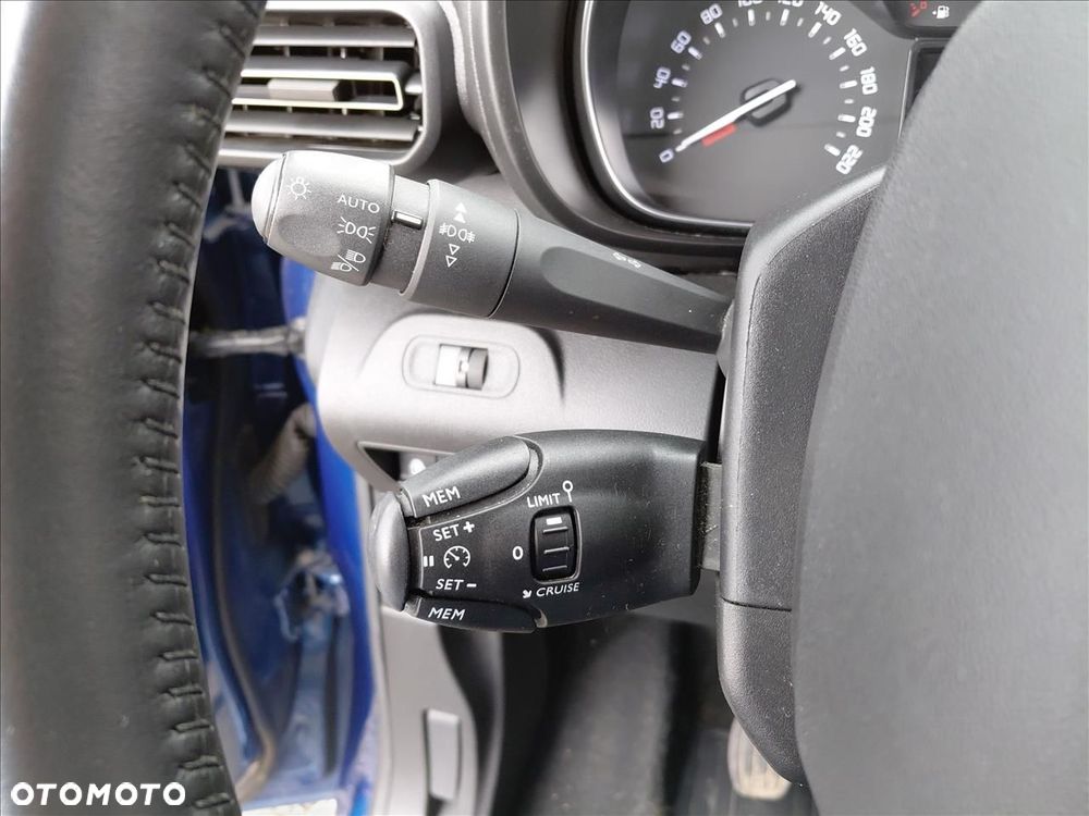 Toyota Proace City Verso 1.5 D-4D Family - 13