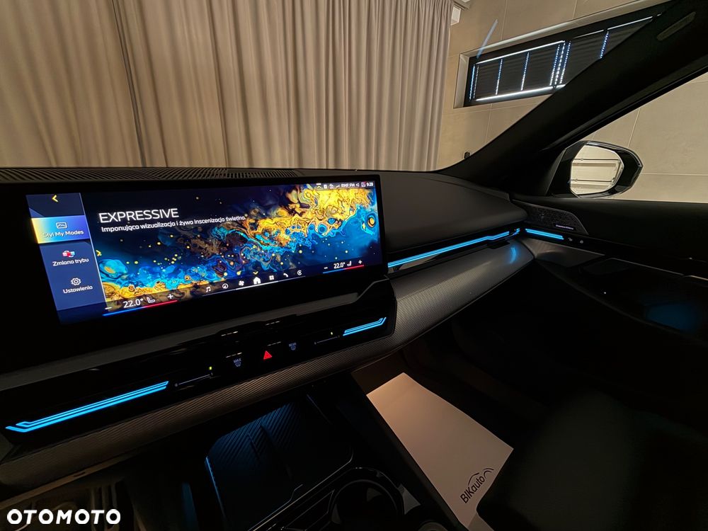 BMW Seria 5 520d xDrive mHEV M Sport - 16