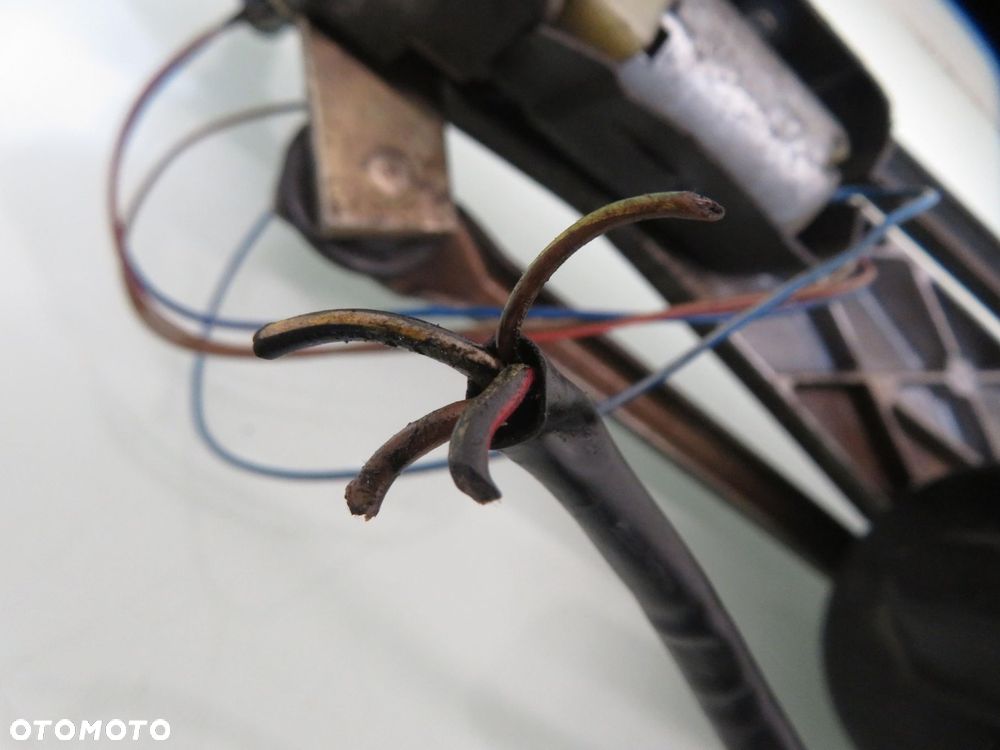 MECHANIZM WYCIERACZEK BMW E32 13849801 1378650 - 9