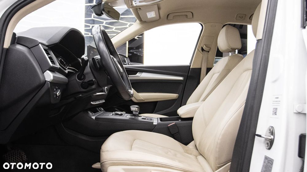 Audi Q5 50 TFSI e Quattro S tronic - 17