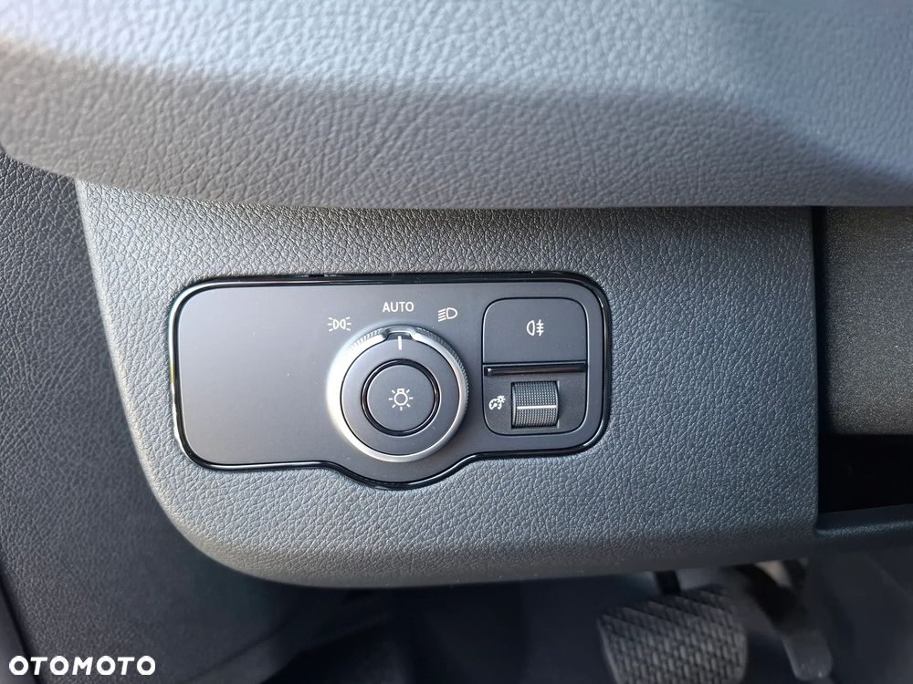 Mercedes-Benz Sprinter 315 CDI Furgon 3665 mm L2H1 - 37