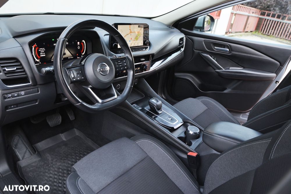 Nissan Qashqai 1.3 157CP 2WD DCT N-Connecta - 12