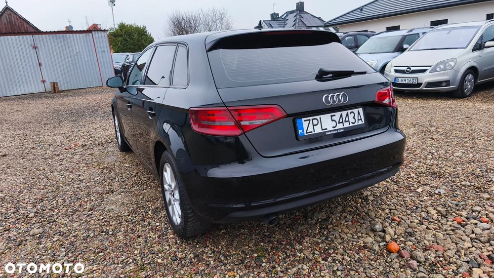 Audi A3 Sportback 1.6 TDI - 10