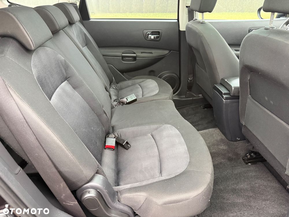 Nissan Qashqai+2 - 29