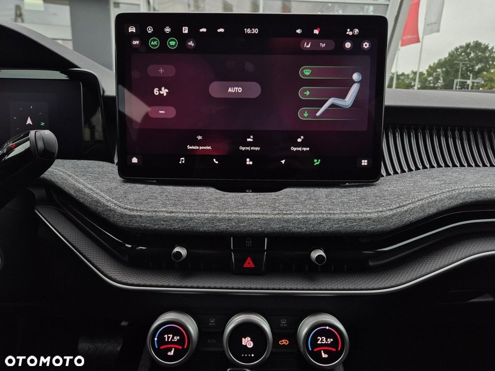 Skoda Superb 1.5 TSI Style DSG - 25