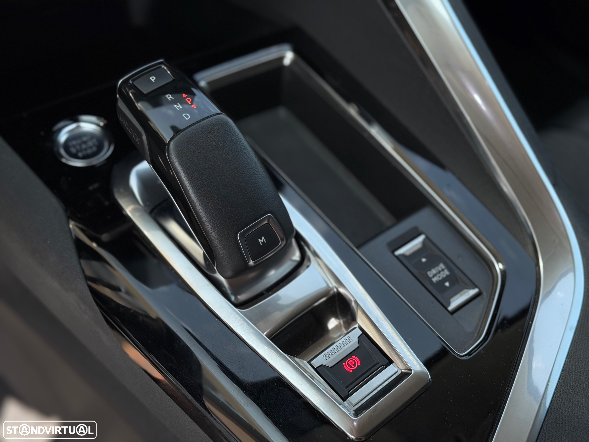 Peugeot 3008 PureTech 130 Stop & Start GPF EAT8 Allure Pack - 16