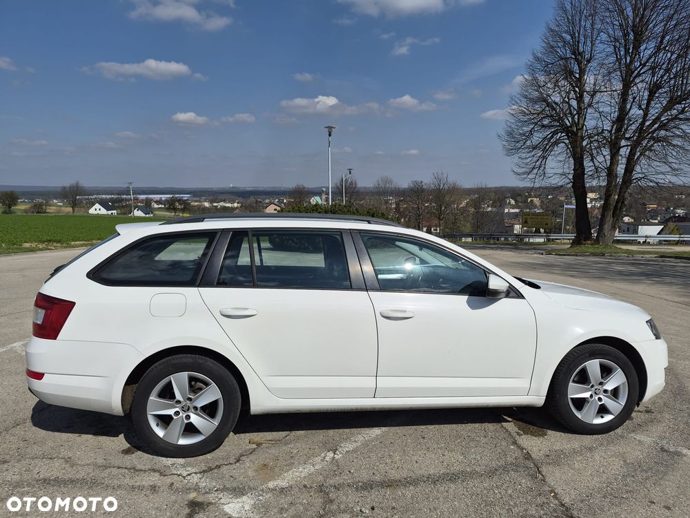 Skoda Octavia 2.0 TDI Ambition - 6