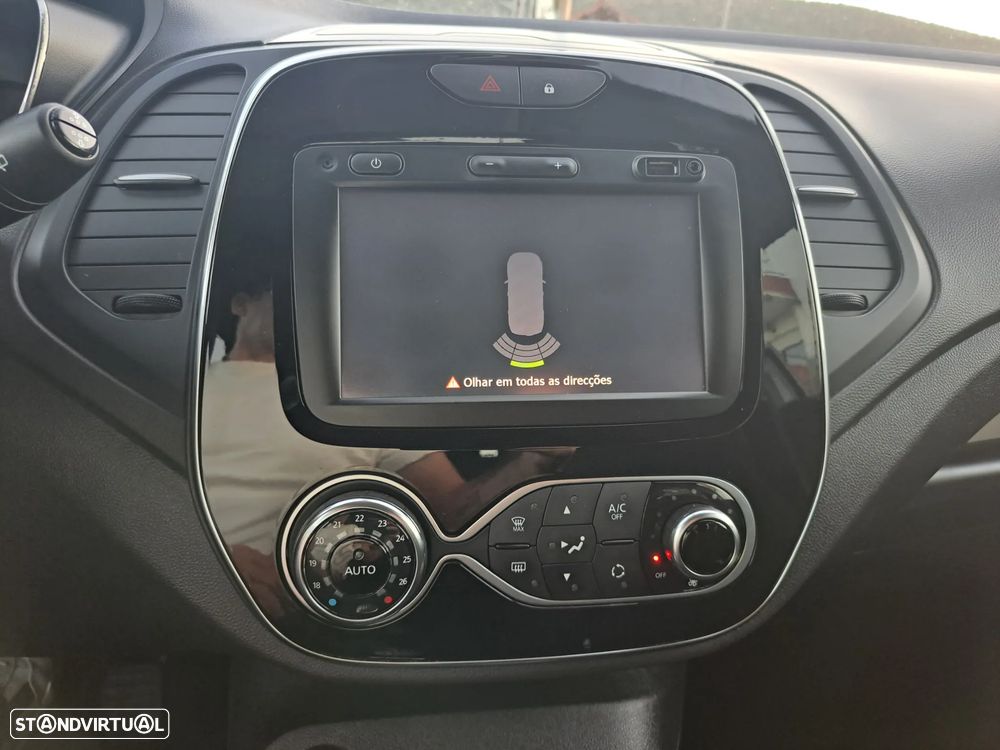 Renault Captur ENERGY TCe 120 LIMITED - 24