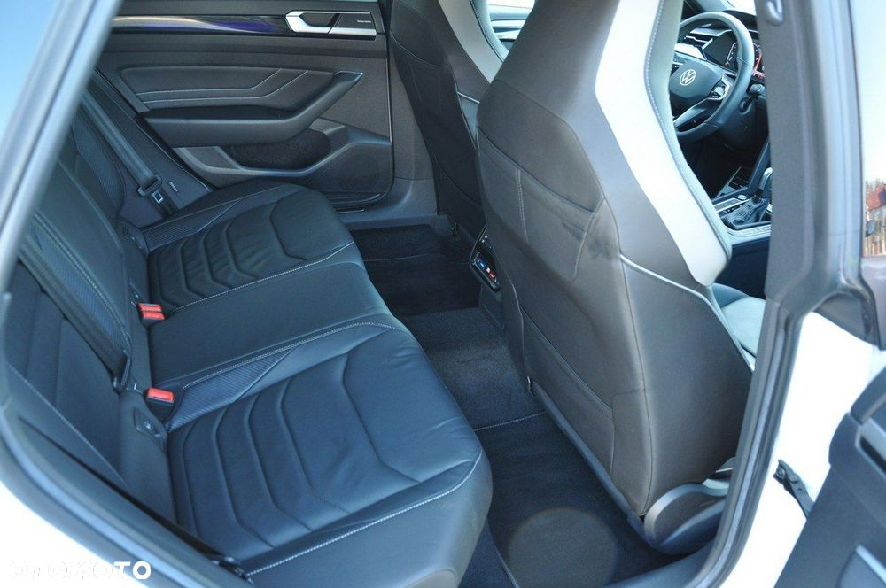 Volkswagen Arteon 2.0 TDI 4Motion R-Line DSG - 40