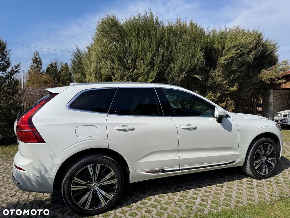 Volvo XC 60 T8 Plug-In Hybrid AWD Inscription - 3
