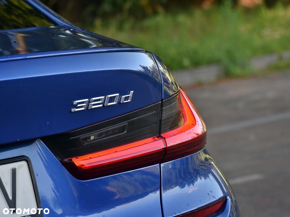 BMW Seria 3 320d M Sport Shadow sport - 37