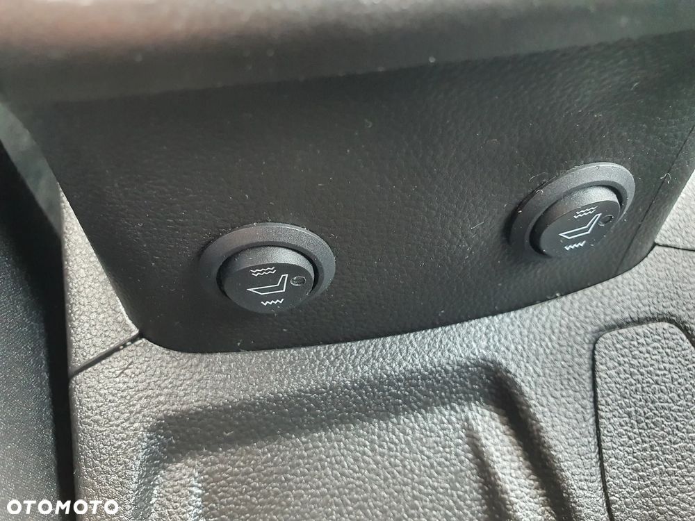 Renault Clio SCe 65 BUSINESS EDITION - 25