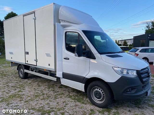 Mercedes-Benz sprinter - 2