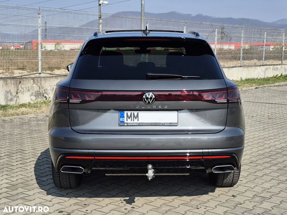 Volkswagen Touareg V6 TDI 4MOTION R-Line - 18