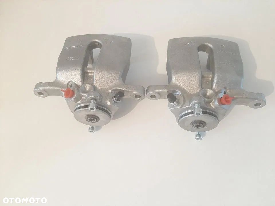 Zacisk Tył Lewy Prawy Volvo S60 II S80 II V60 I V70 III XC60 I XC70 II - 3