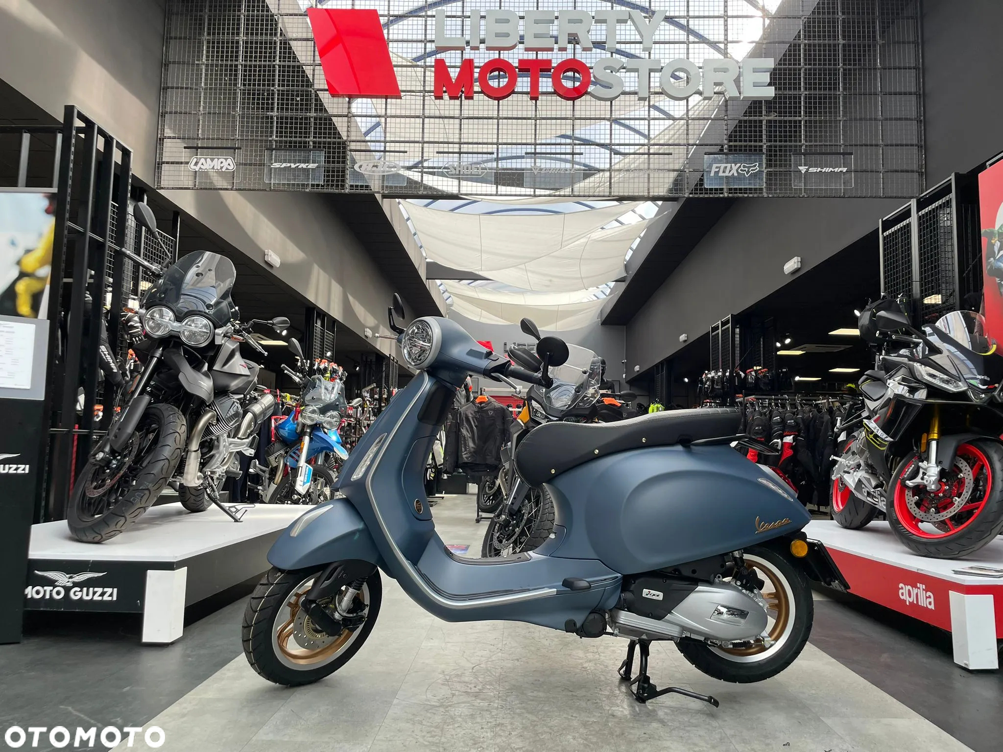 Vespa Primavera - 2