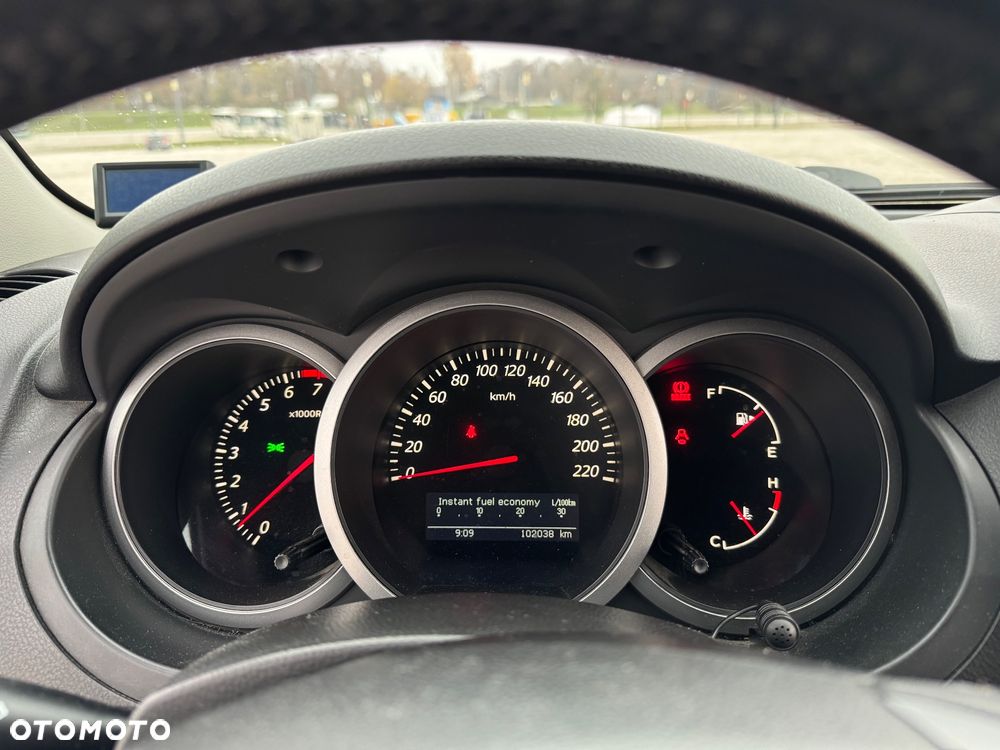 Suzuki Grand Vitara 2.4 Premium EU5 - 9