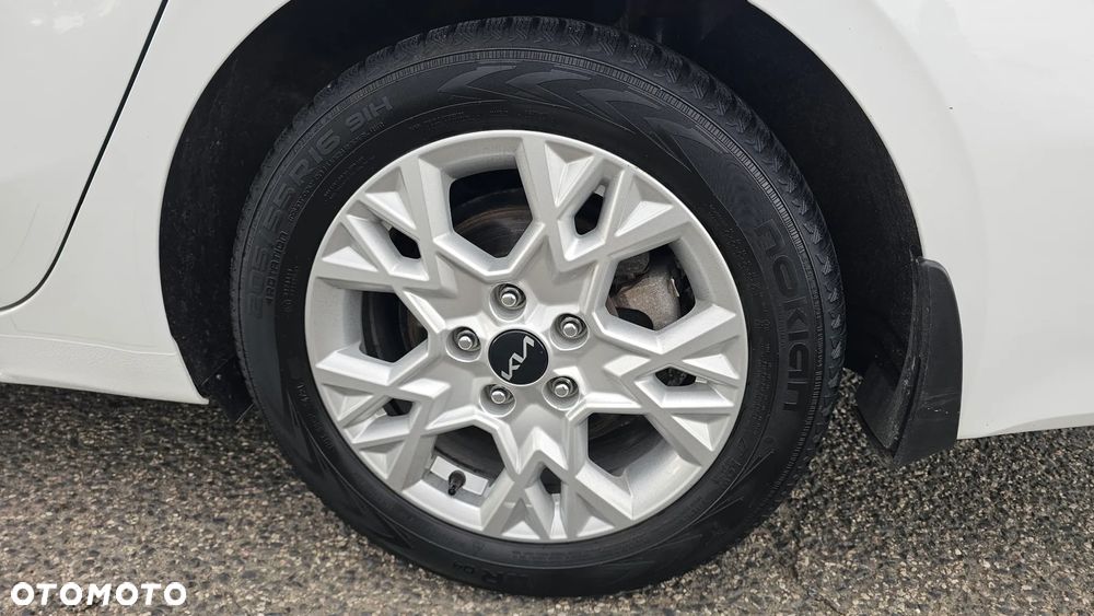 Kia Ceed 1.5 T-GDI M - 14