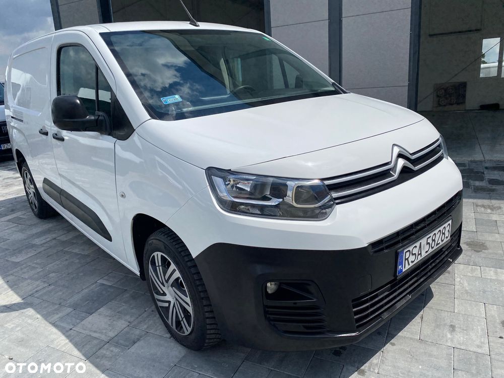 Citroën BERLINGO 1.6 HDI, MAX długi, 3-osobowy, klimatyzacja, zakupiony w salonie w Rzeszowie - 11