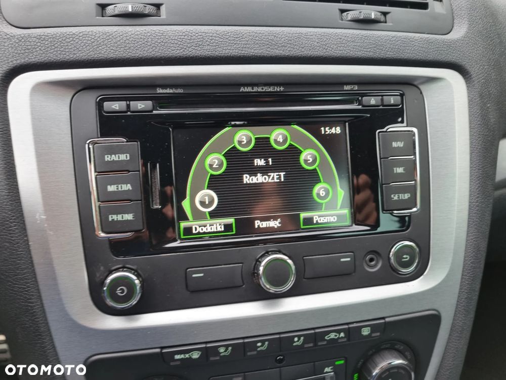 Skoda Octavia 2.0 TDI DPF RS DSG - 19