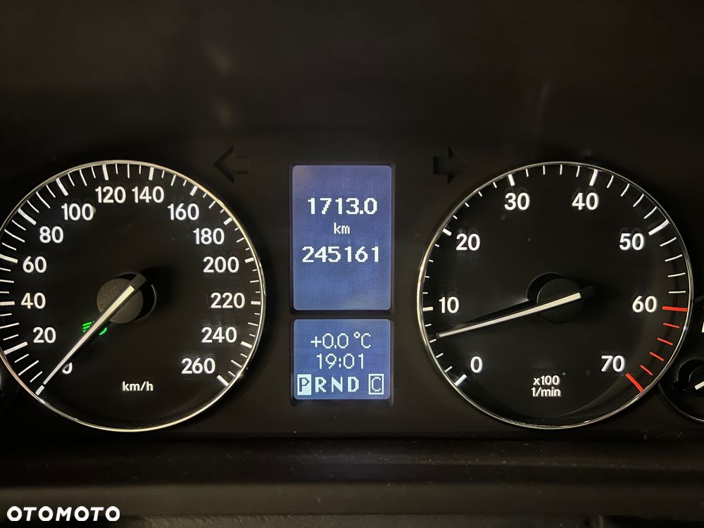 Mercedes-Benz Klasa C - 31