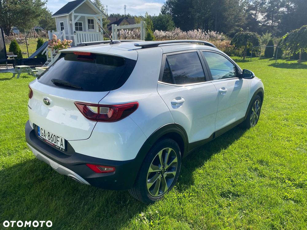 Kia Stonic - 4