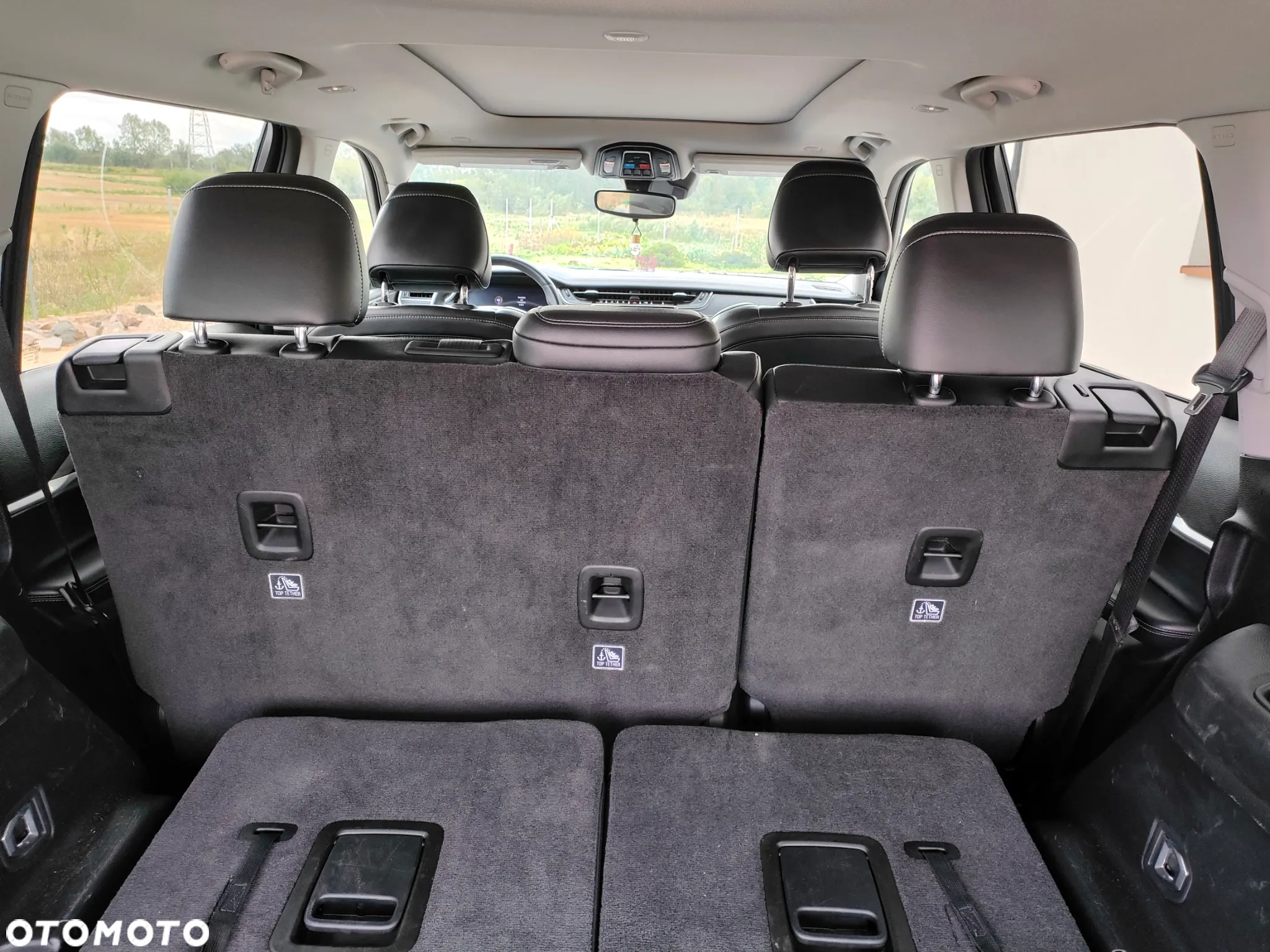 Jeep Grand Cherokee - 9