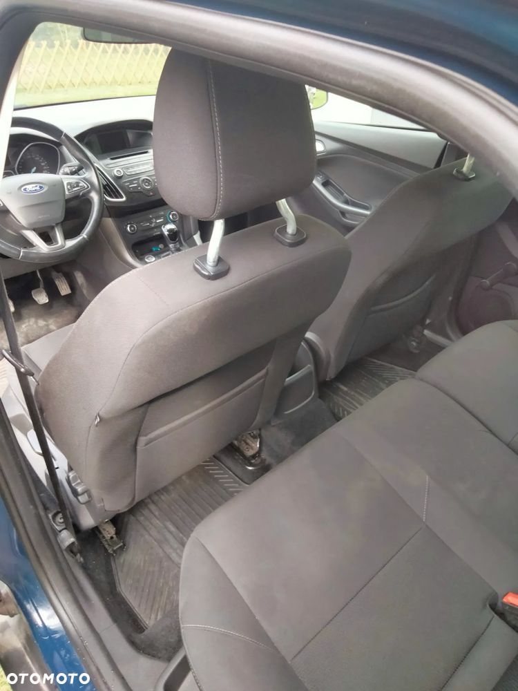 Ford Focus 1.6 Trend - 11