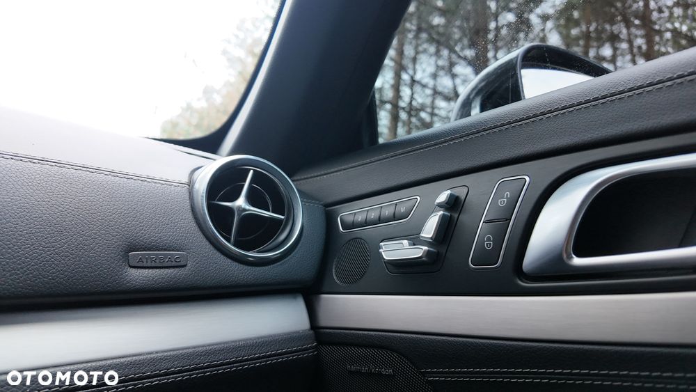 Mercedes-Benz SL - 20