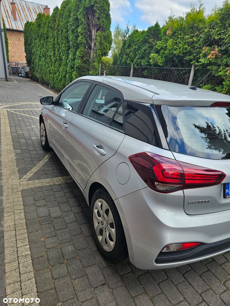 Hyundai i20 1.2 Classic + - 3