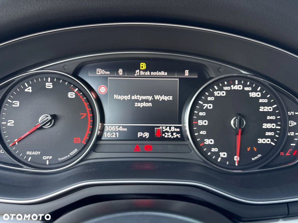 Audi A4 Limousine - 16